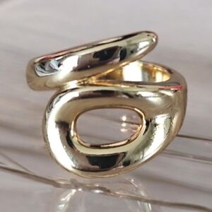 UNOde50 Tangled Gold Ring Size 7